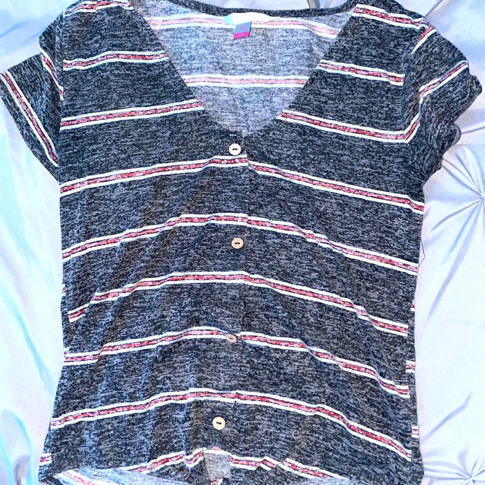 semi cropped top